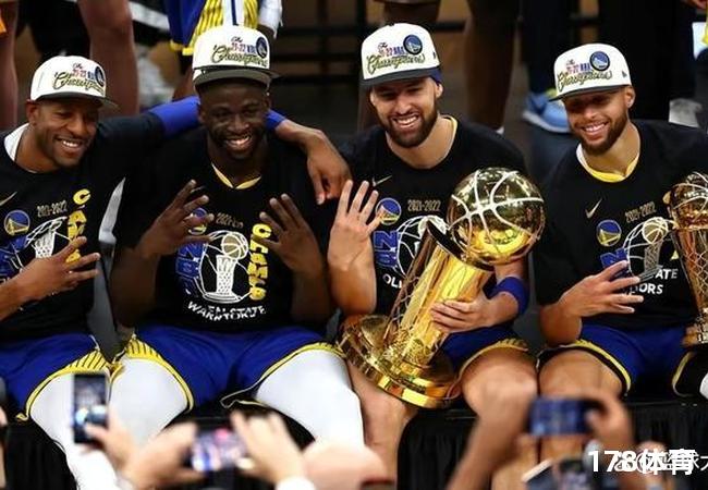  勇士三疯已逝？第三节场均净胜分倒数，引发球迷热议 第3张