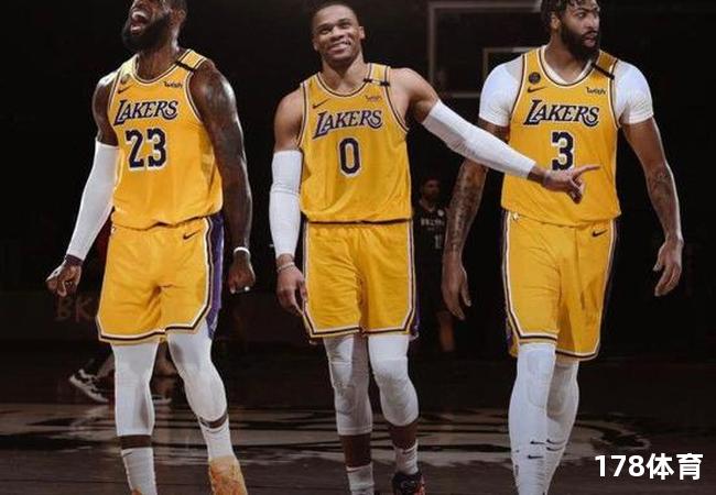 湖人助攻潮震惊全场，破队史纪录！ 第3张