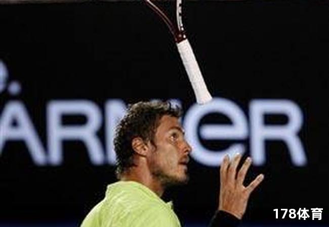 23投8中拿25分3板4助，为何频频失误？