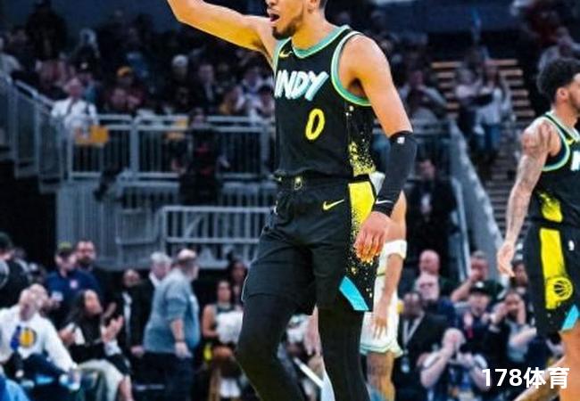 NBA常规赛步行者哈利伯顿以20助攻击溃公牛，球迷们惊叹不已！ 第2张