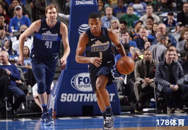 谁敢挡路？爱德华兹44分砍下森林狼，独行侠惨遭连败重创 第3张