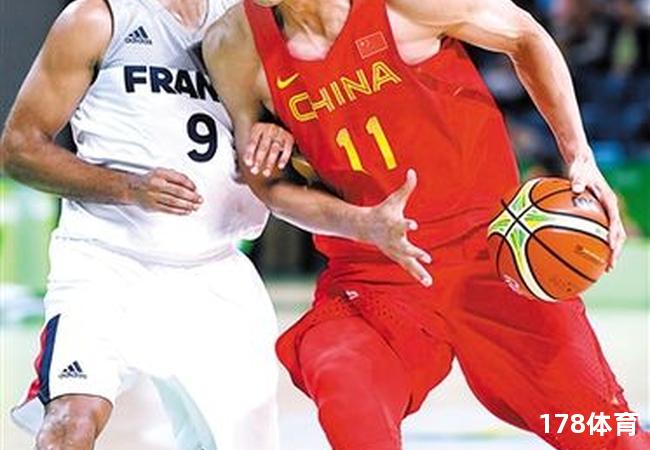 与易建联并肩作战的日子，球迷感叹不已！