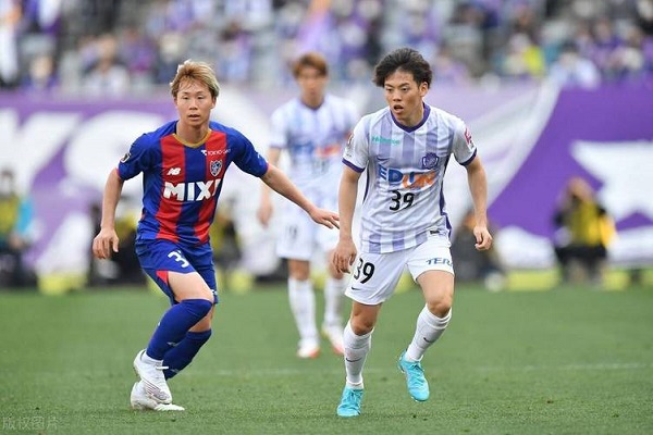 广岛三箭vs大阪樱花前瞻，双方状态起伏不定！