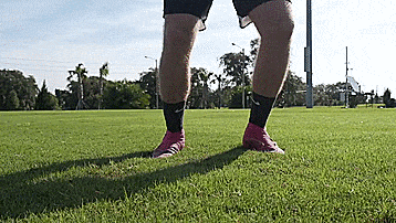 五个初学者必会的足球基本技巧 第8张