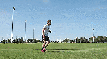 五个初学者必会的足球基本技巧 第10张