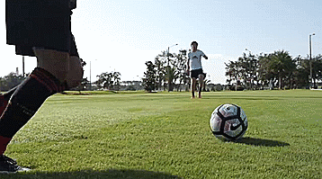 五个初学者必会的足球基本技巧 第16张