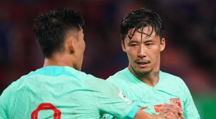 4-3！1-0！世预赛乱了：亚洲黑马爆冷，比肩韩日，中国球队第4 第4张