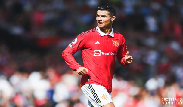 惊爆！C罗将缺席亚冠小组赛最后一轮？悬念重重，反常举动引猜测！ 第1张