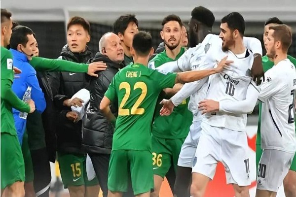 亚冠浙江队冲突原因是什么？ 第1张