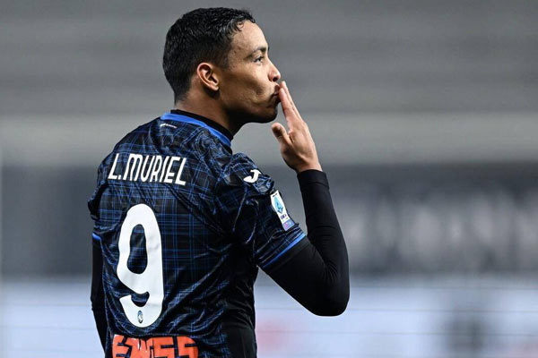 亚特兰大4-1大逆转！德凯特拉雷闪耀全场，萨勒尼塔纳遭遇惨败