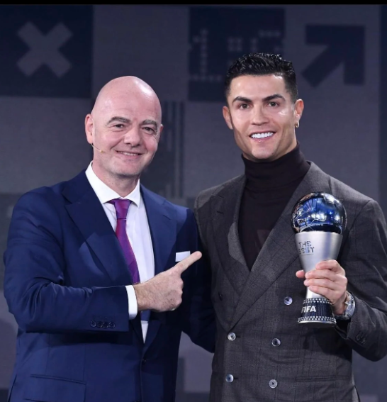 阿拉伯足球巅峰数据：利雅得胜利对利雅得新月，谁将登顶？