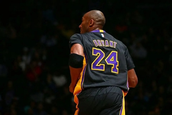 科比雕像将在除夕夜正式亮相，科比雕像揭幕仪式将举行 第1张