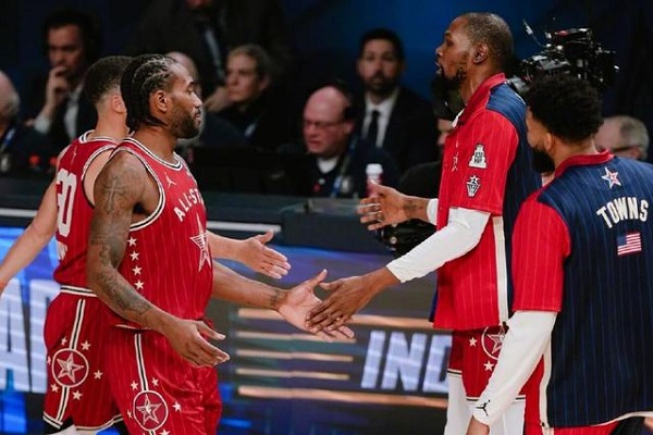 全明星正赛东部211-186西部，全明星东部25分大胜西部！ 第3张