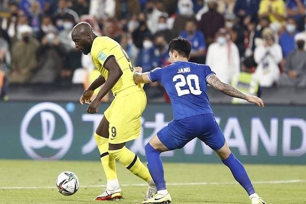 39岁C罗7场5球2助攻，利雅得胜利3-2青年人 第1张