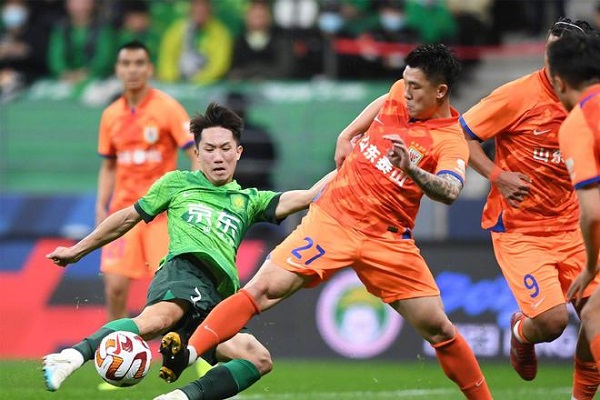 山东泰山迎亚冠1/4决赛,横滨水手已经抵达济南 第3张 山东泰山迎亚冠1/4决赛,横滨水手已经抵达济南 第3张