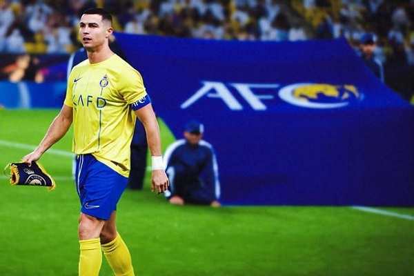 C罗遭遇亚冠首败，阿尔艾因1-0利雅得胜利 第1张