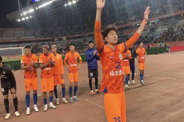 亚冠比赛分析实力对比：山东泰山vs横滨水手 第1张