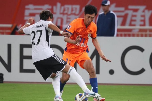 山东泰山亚冠首回合失利，泰山亚冠主场1-2输球 第2张