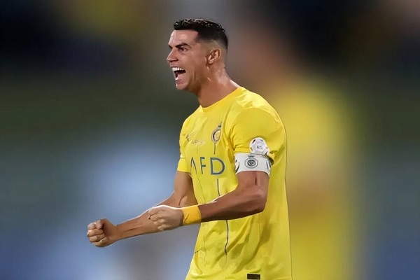 利雅得胜利C罗2连败,利雅得胜利1-3双线连败 第3张 利雅得胜利C罗2连败,利雅得胜利1-3双线连败 第3张