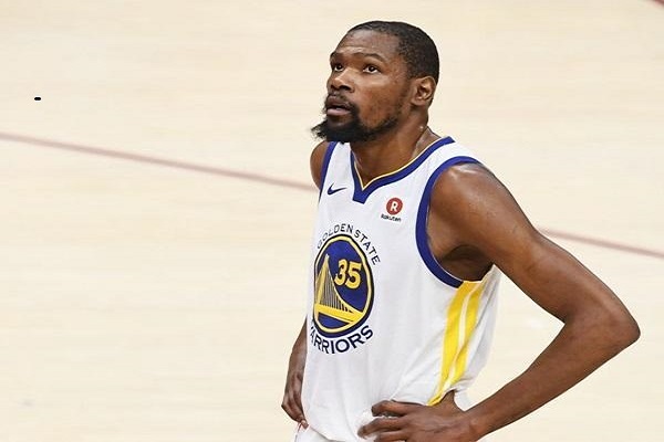 NBA周最佳提名出炉，浓眉、杜兰特等入围 第3张