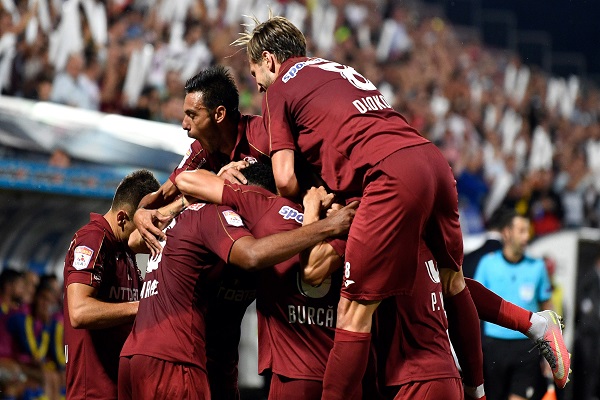 欧冠1/4决赛打几回合?