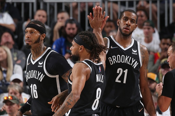 篮网115-122不敌马刺，文班亚马33+15+7！ 第1张