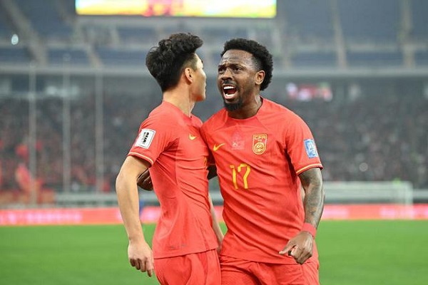 国足排名最新：世界排名将上升2位 第3张