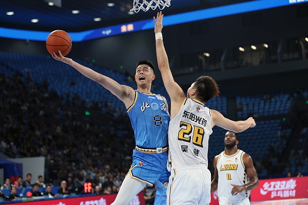 CBA最新常规赛：广东华南虎vs北京北汽 第2张