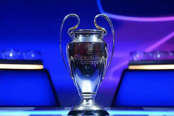 欧洲杯和欧冠哪个含金量高?区别的什么 第1张