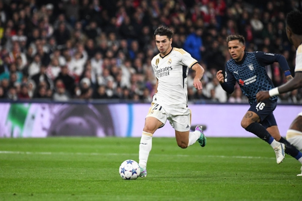 欧冠八强阵容名单，欧冠1/4决赛队伍阵容 第1张