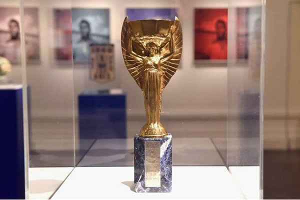 雷米特杯被哪支球队永久拥有了？ 第2张