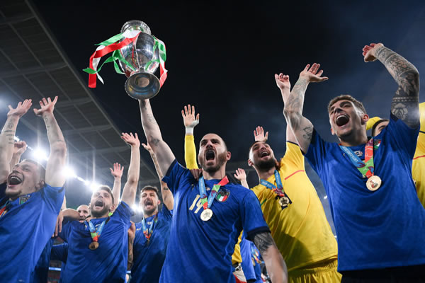 欧冠冠军次数排名：哪个球队拿过最多次欧冠冠军？ 第4张