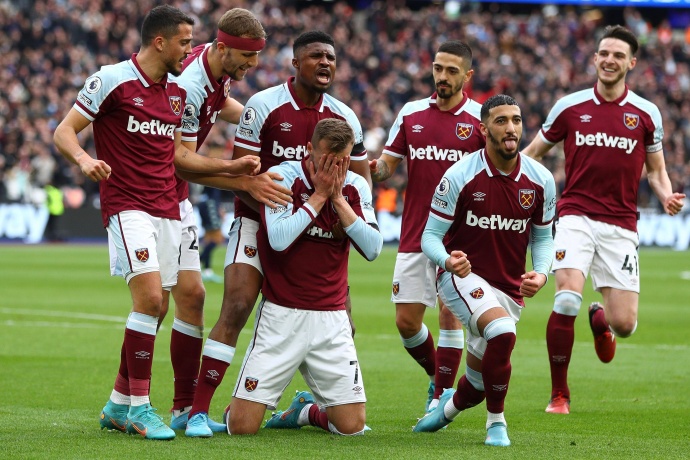 英超夏季系列赛：西汉姆联鲍恩双响，2 - 0力克伯恩茅斯暂居前列