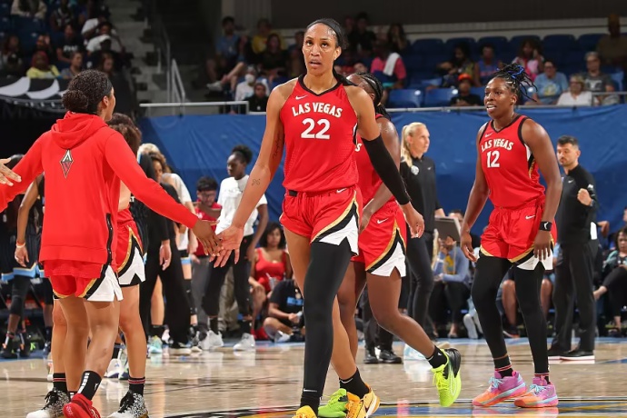 WNBA焦点对决：芝加哥天空主场迎战华盛顿神秘人，防守大战一触即发