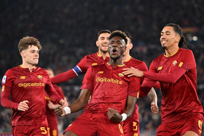 球会友谊前瞻：阿斯顿维拉与罗马的战术博弈与胜负预测