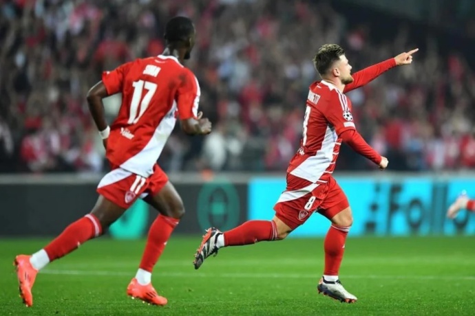 法甲揭幕战：布雷斯特VS里尔，中游碰撞暗藏变数