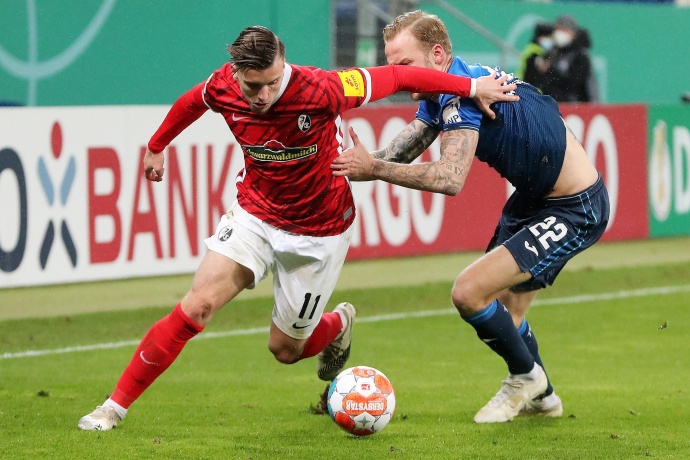 德甲焦点战前瞻：弗赖堡主场迎战奥格斯堡，攻防对决一触即发