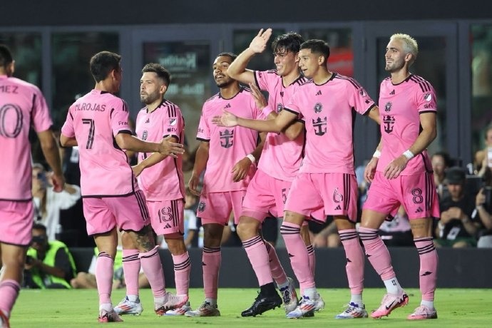 梅西双响救主，迈阿密国际逆转晋级联盟杯决赛 第2张