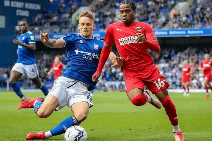 英锦赛焦点战：布罗姆利主场迎战水晶宫U21，青春风暴能否撼动联赛中游？