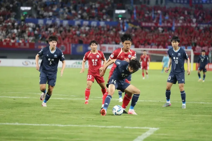 苏超激战前瞻：南京队主场硬刚徐州队，榜首之争一触即发 第2张