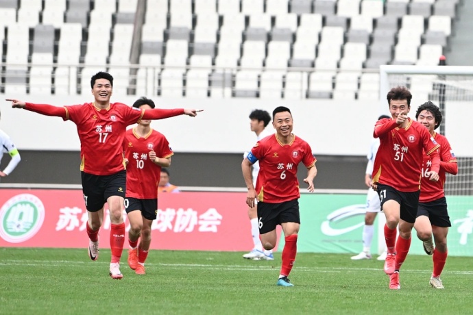 苏超焦点战:苏州队主场迎战盐城队,谁能破局争胜? 第2张 苏超焦点战:苏州队主场迎战盐城队,谁能破局争胜? 第2张