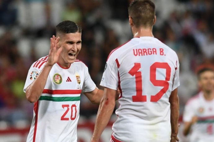 世欧预焦点战:爱尔兰主场迎战匈牙利,防守与进攻的博弈 第2张 世欧预焦点战:爱尔兰主场迎战匈牙利,防守与进攻的博弈 第2张