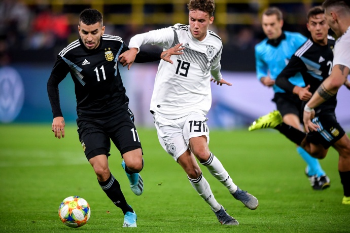 欧预赛焦点战：德国主场剑指三分，北爱尔兰难逃“陪跑”命运