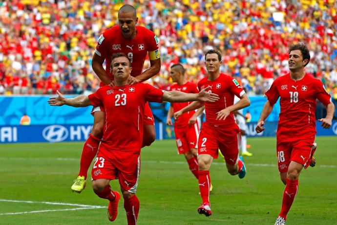 世预赛焦点战:瑞士主场力克斯洛文尼亚,定位球与反击的终极博弈 第2张 世预赛焦点战:瑞士主场力克斯洛文尼亚,定位球与反击的终极博弈 第2张