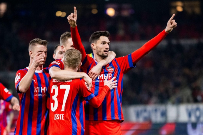 德甲第3轮前瞻：海登海姆VS多特蒙德，升班马能否再掀波澜？