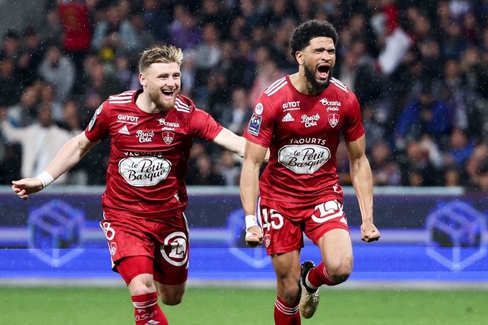 法甲第4轮前瞻：布雷斯特VS巴黎FC，升班马与中游队的保级攻坚战