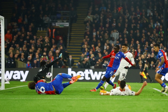 英联杯焦点战:水晶宫主场迎战米尔沃尔,胜负悬念待解 第2张 英联杯焦点战:水晶宫主场迎战米尔沃尔,胜负悬念待解 第2张