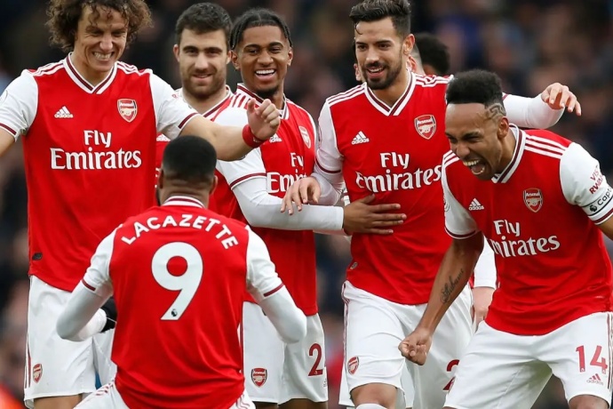 英超第8轮焦点战：阿森纳客场力克富勒姆，延续争冠势头 第2张