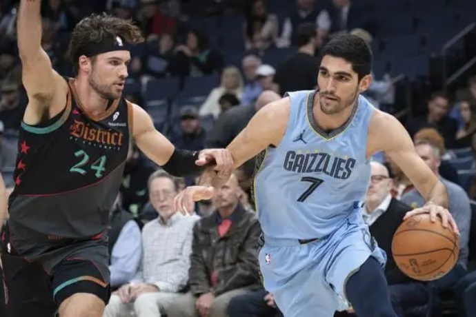 灰熊季前赛四连败：贾伦复出难挽颓势，黄蜂多点开花大胜 第2张