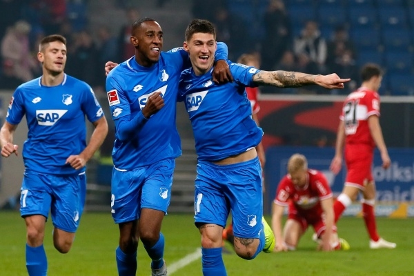 德甲焦点战：圣保利主场迎战霍芬海姆，升班马能否延续黑马本色？